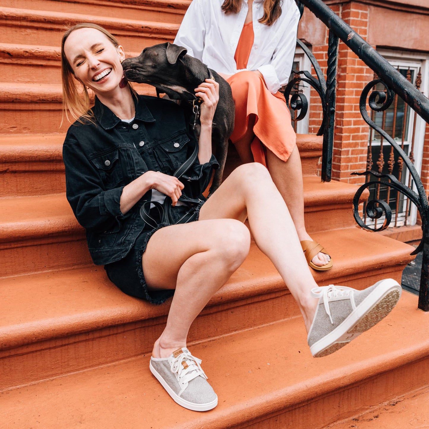 Pehuea Lī - Women's