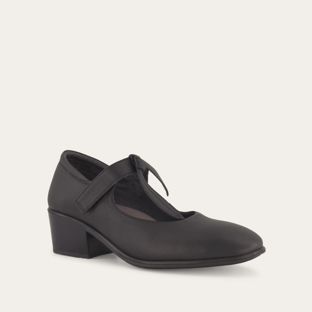 Naot Nobility Heel Jet Black Leather